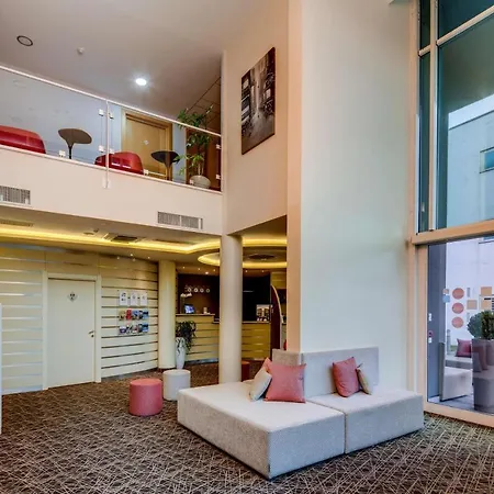 Western Ivrea Crystal Palace