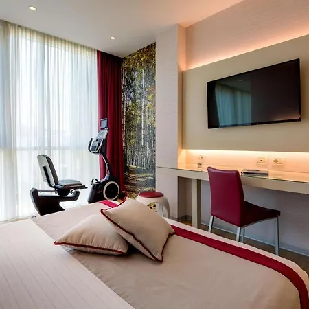 Western Ivrea Crystal Palace