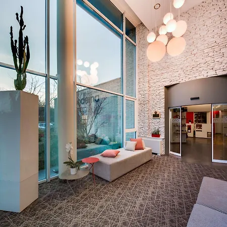 Western Ivrea Crystal Palace Banchette D'Ivrea